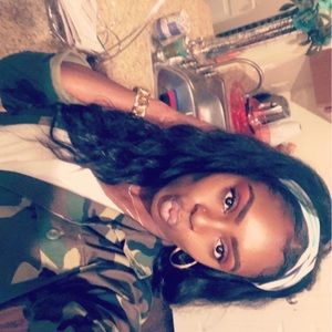 Meet your Posher, Kentravia